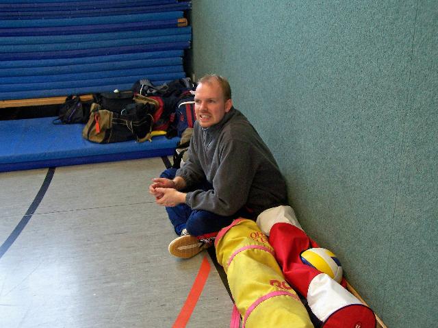 Sach.Mixed in Zwickau051_edited.JPG - Das mir bloß keiner unsere Bälle klaut